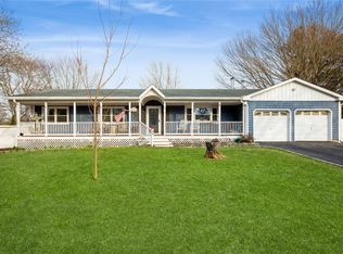 3 Leesburg Ct, Mount Sinai, NY 11766