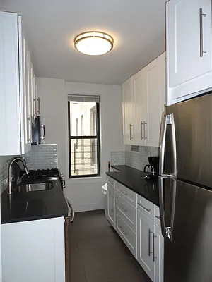 Rented by Town Residential | media 41