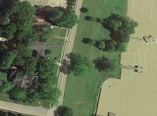 418 S Lakeshore Dr, Lake Village, AR 71653