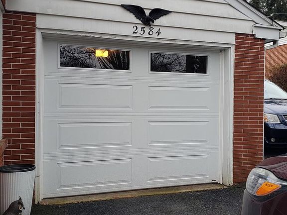 4th image of 2584 Spring Valley Rd