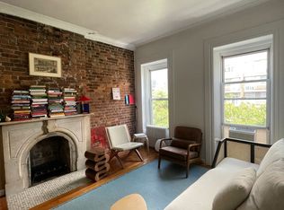 562 Atlantic Ave APT 4A, Brooklyn, NY 11217
