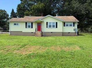 1425 Geer Hwy, Travelers Rest, SC 29690