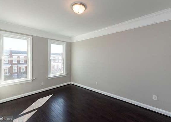 2nd image of 465 Luray Pl NW