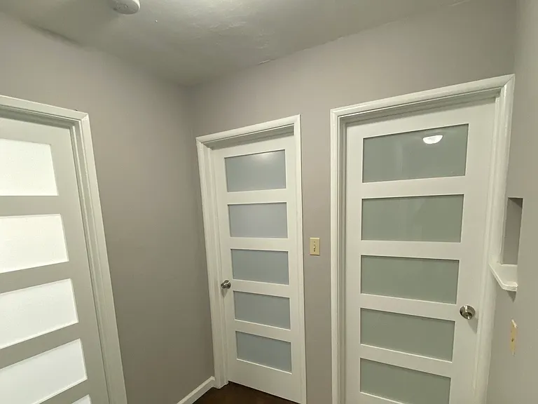 6518 Outlook Ave #4 — Photo 11