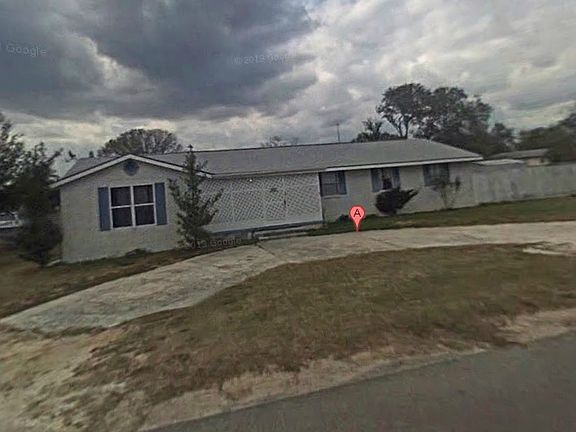 2nd image of 305 S Magnolia Ave
