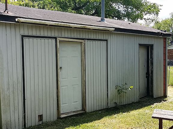 Storage Building 1.1