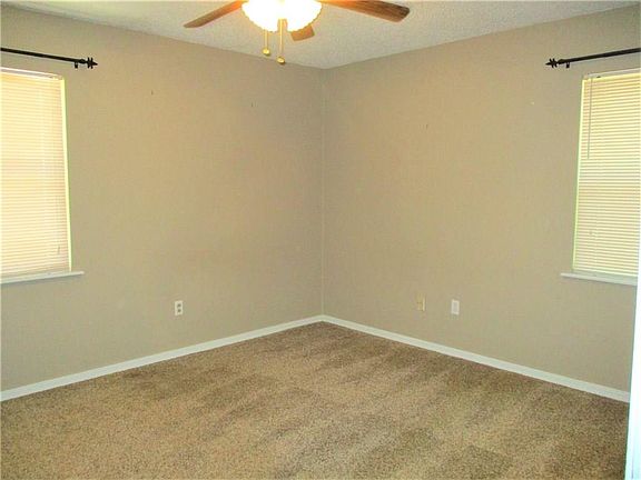 5th image of 1415 N 26th St