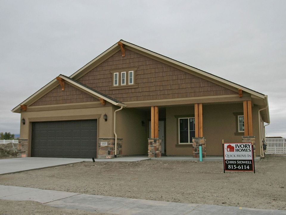 Spacious Rambler located in the Ivory Homes Benson Mill development! Must See!