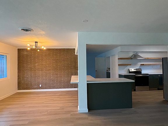 2nd image of 5346 12th Ave