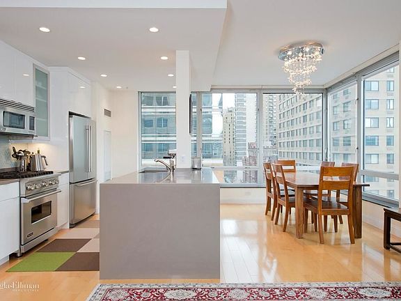 3rd image of 150 Columbus Ave APT 6D