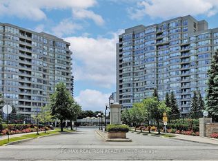 7 Townsgate Dr #502, Vaughan, ON L4J 7Z9