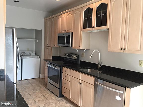 4th image of 6030 Kelsey Ct