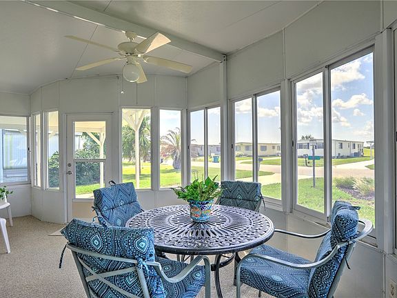 4th image of 1161 Barefoot Cir