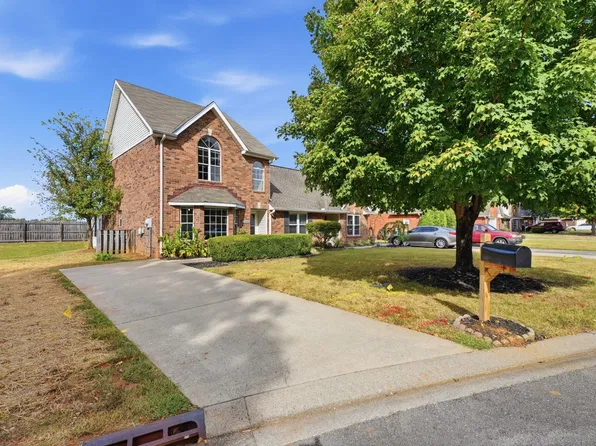 1440 Anita Ct, Murfreesboro, TN 37130