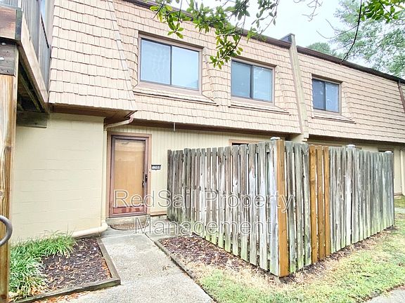 2nd image of 1544 Malibu Pl