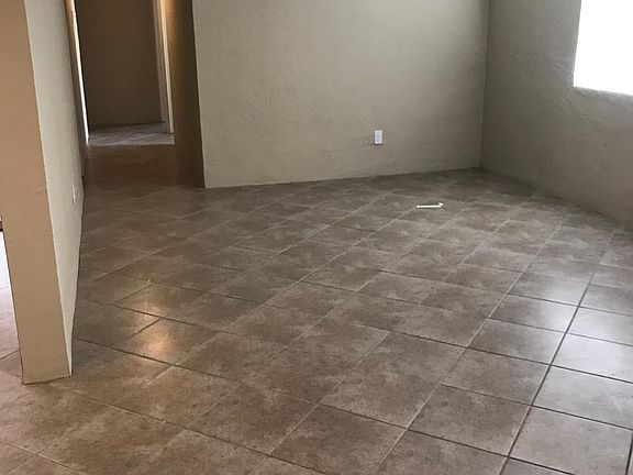 4th image of 3509 Alvarado Dr NE
