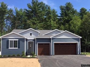 8 Penfield Dr, Rexford, NY 12148