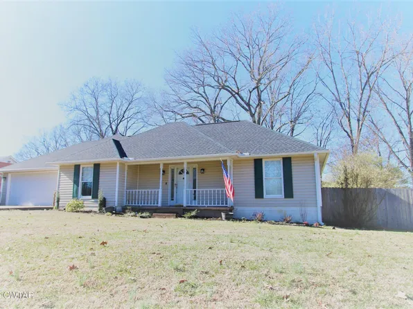 6021 Oakwood Dr, Milan, TN 38358