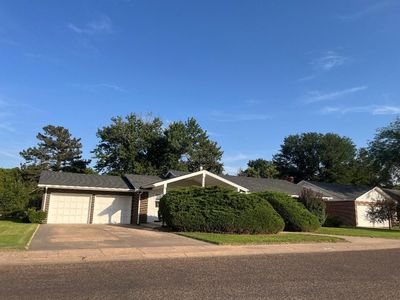 1205 Terrace Ave, Liberal, KS, 67901