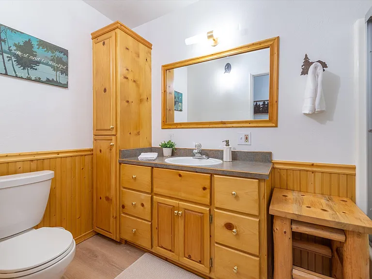 925 Woodside Dr — Photo 11