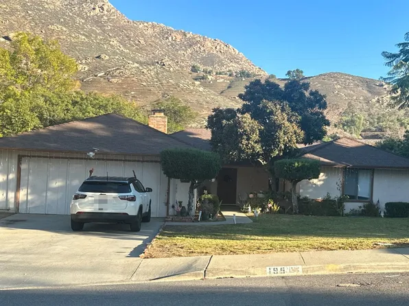 195 Masters Ave, Riverside, CA 92507