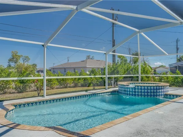 1105 SW 2nd St, Cape Coral, FL 33991