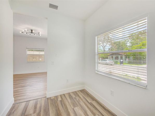 tampa-florida-82041754 picture