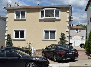 109 Russek Dr, Staten Island, NY 10312