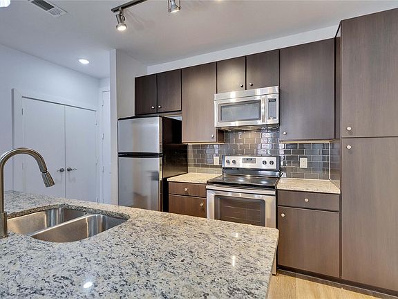 3rd image of 1900 Barton Springs Rd Unit 3039