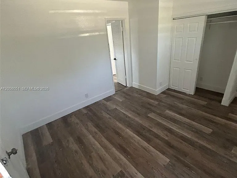 1035 N Andrews Ave #1-6 — Photo 7