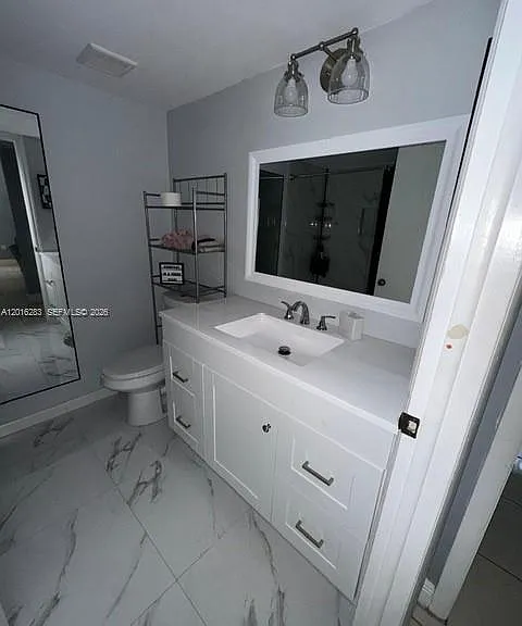 10975 SW 107th St #110 — Photo 13