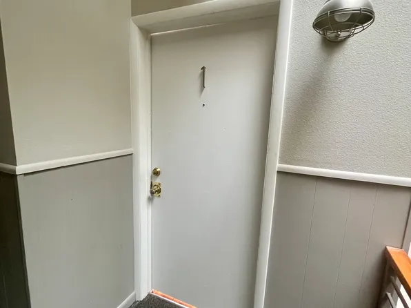 138 N College Ave #1, Fort Collins, CO 80524