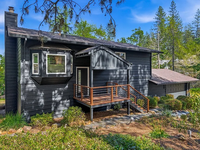18509 Alexandra Way — Photo 18