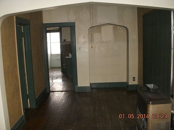 3rd image of 2623 S Kolin Ave