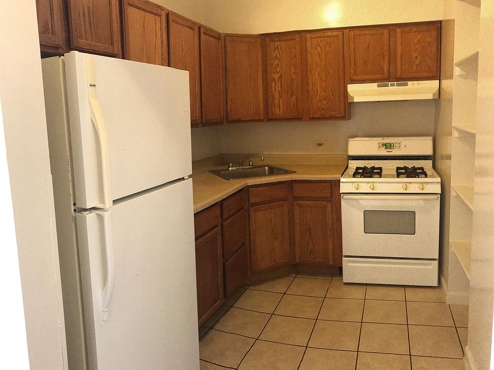 1st image of 519 E 71st St APT 209