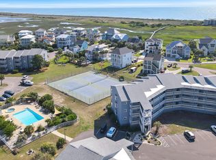 400 Virginia Ave APT 206A, Carolina Beach, NC 28428