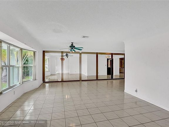 5th image of 5231 NE 26th Ave