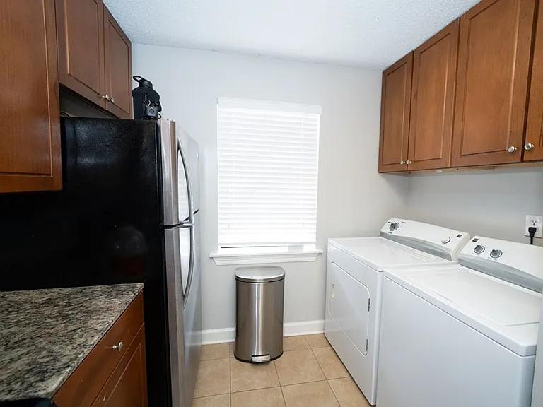 2112 Old Taylor Rd #B1 — Photo 5