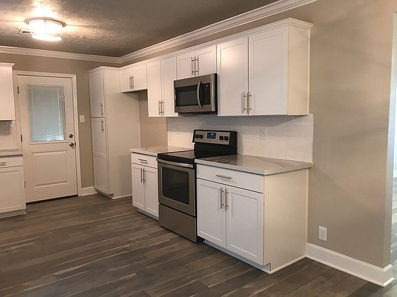 2nd image of 3408 Avenue L
