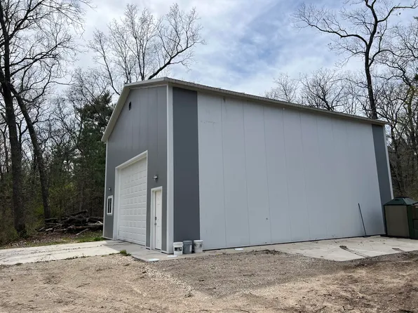 2627 E Croton Dr, Newaygo, MI 49337