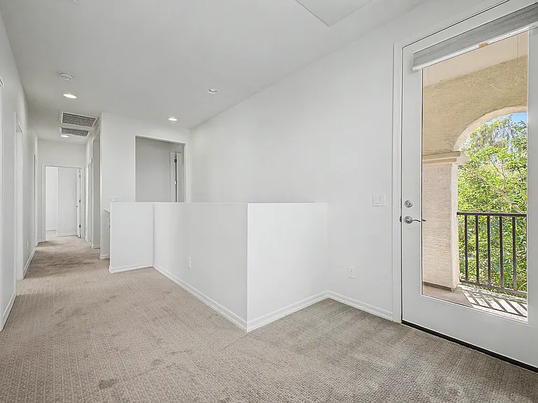 1575 W Marlin Dr — Photo 23