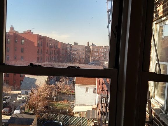 5th image of 93-35 Lamont Ave #6G
