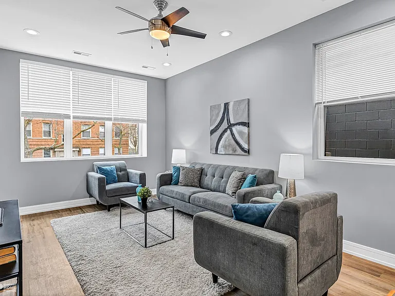 3670 S Indiana Ave #2 — Photo 5