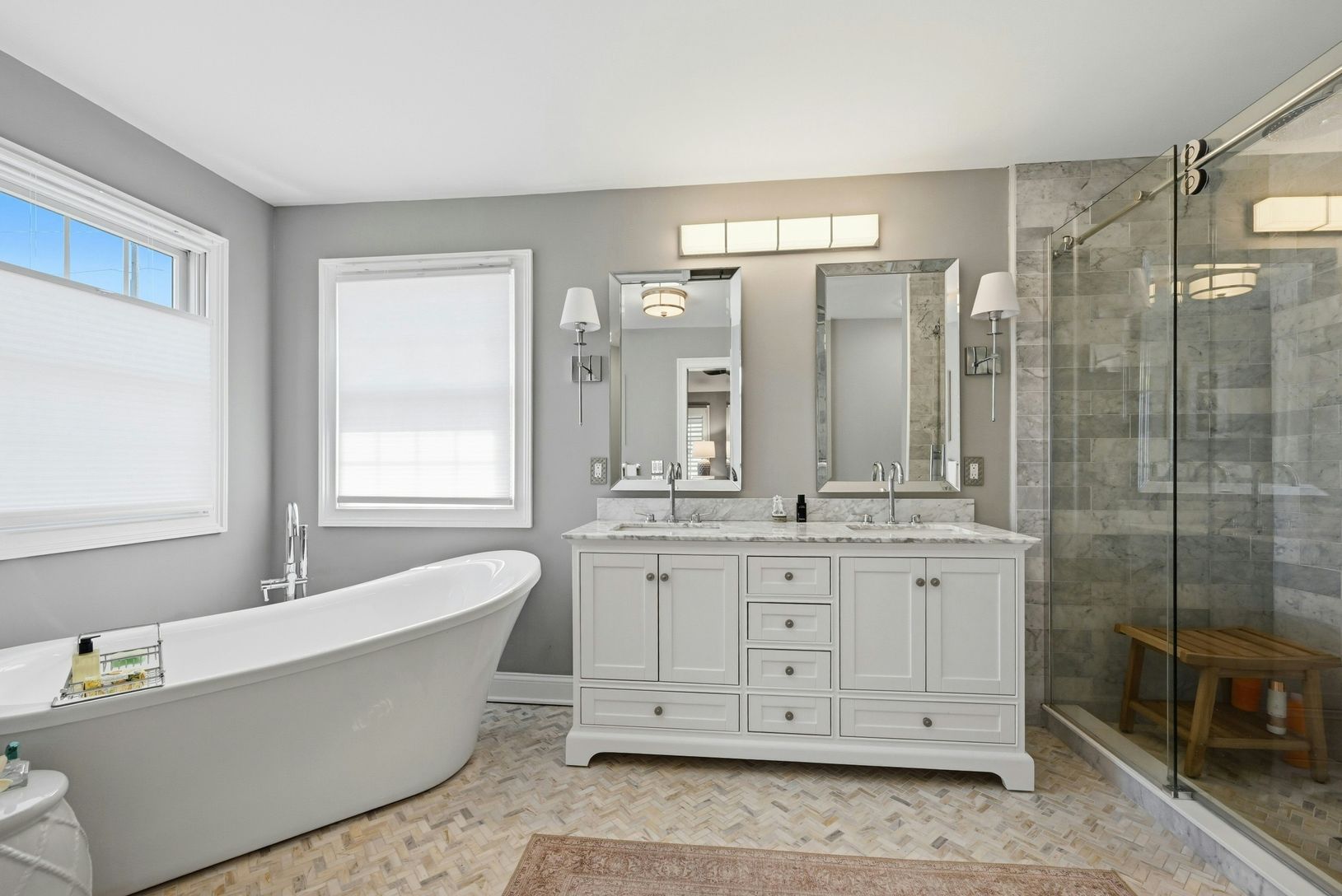  Pimary bath, carrera tile