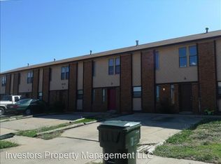 202 Falcon Ct APT D, Norman, OK 73069