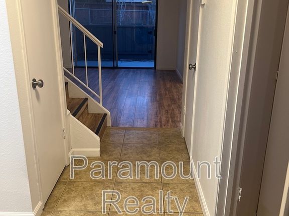 2nd image of 1120 Kenwal Rd APT B