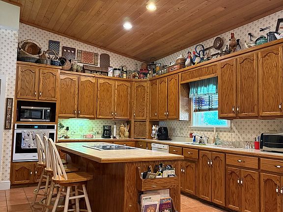 3rd image of 4559 County Road 349