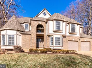 12608 Lake Normandy Ln, Fairfax, VA 22030