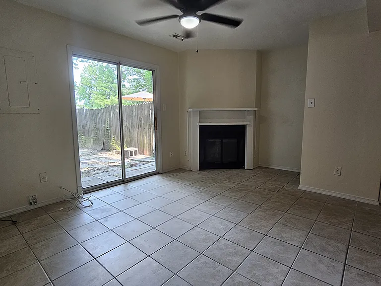 3908 Pollypine Dr — Photo 6