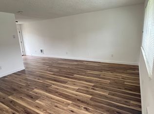 R2212 - Pinewood Apartments, Vancouver, WA 98661